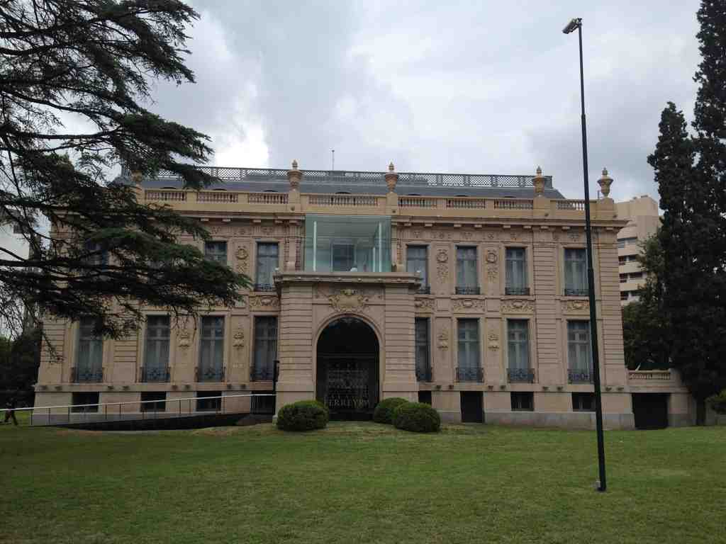 Museo Superior de Bellas Artes Evita | Palacio Ferreyra
