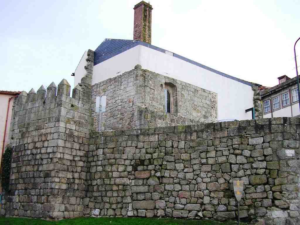 Casa da Rua de D. Hugo