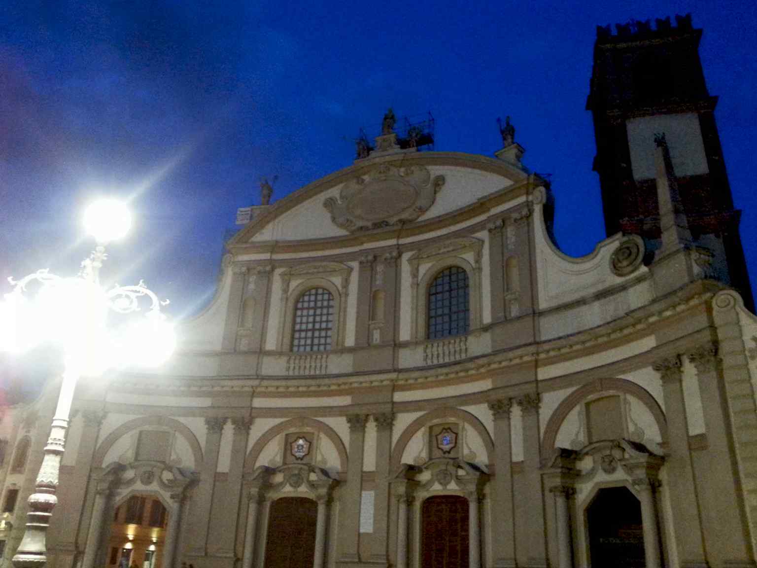 Shows Juan Caramuel y Lobkowitz's unique concave facade, an optical illusion designed to align the cathedral with Piazza Ducale, shifting its political focus from the castle to the Duomo.