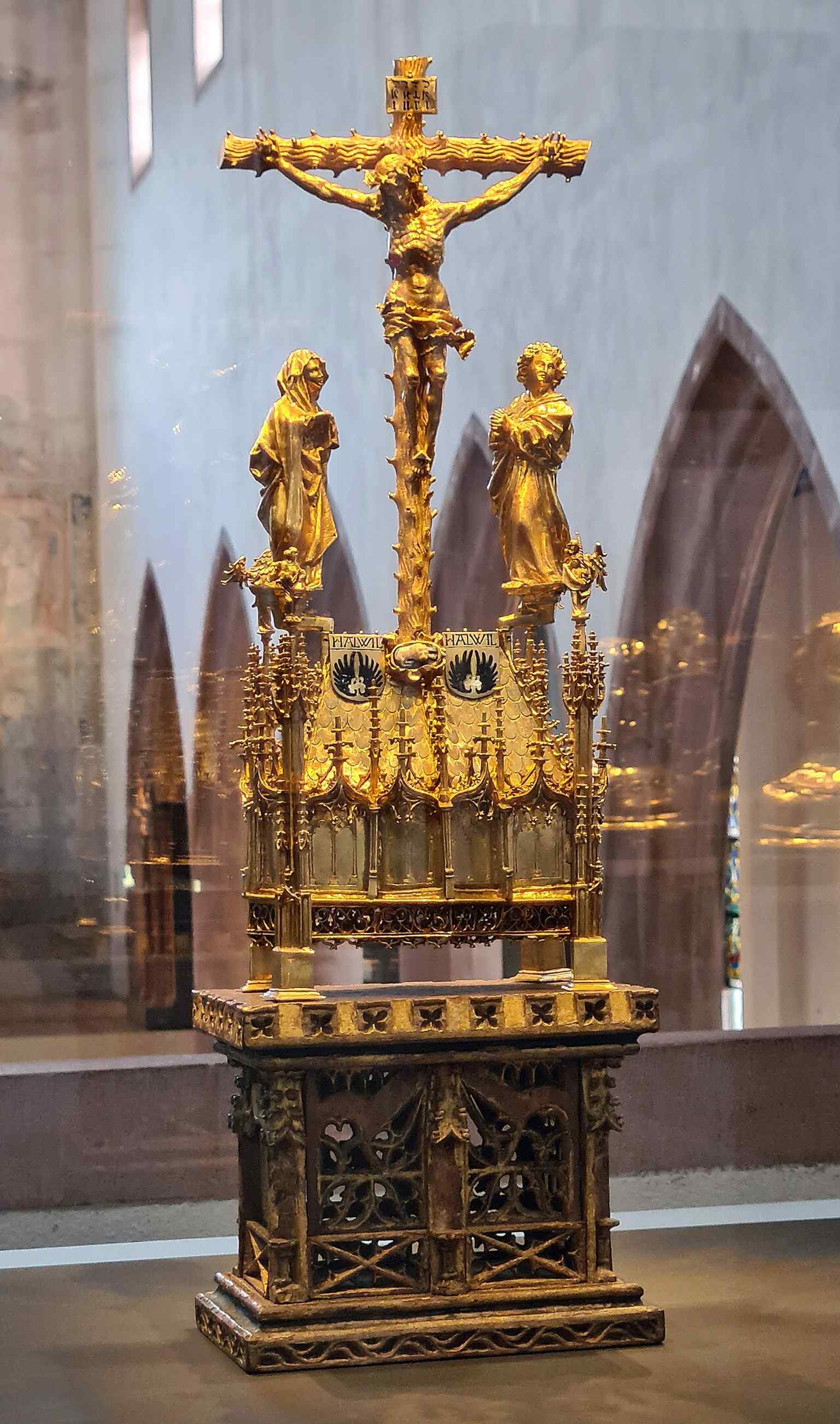 A glittering medieval reliquary from the collection, reflecting the museum’s strength in Upper Rhine church treasury and devotional art.