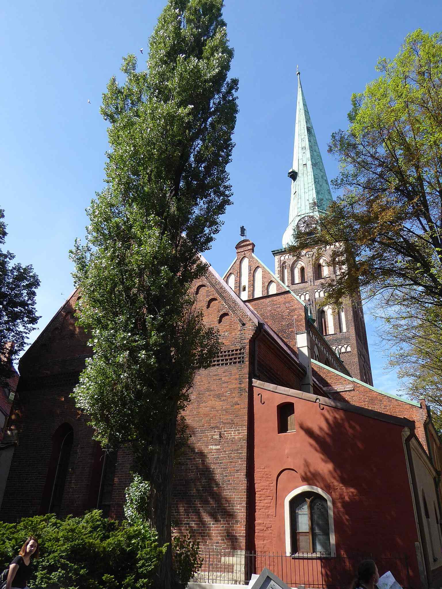 A wide interior view that helps tell the story of the cathedral’s many transformations from Lutheran church to Catholic cathedral.