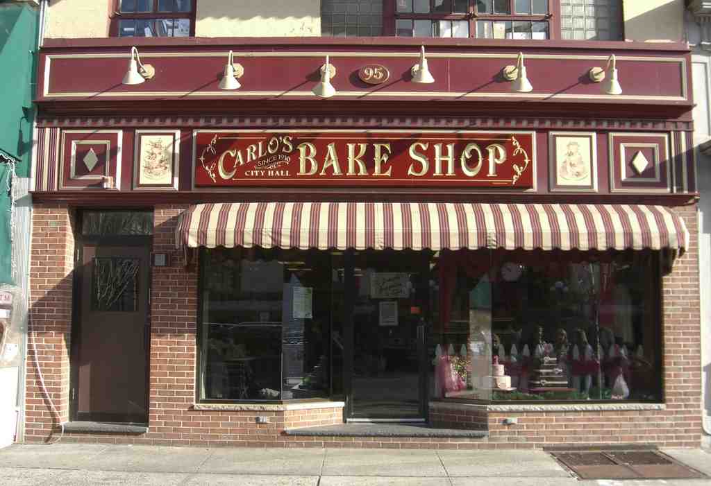 Carlo's Bake Shop
