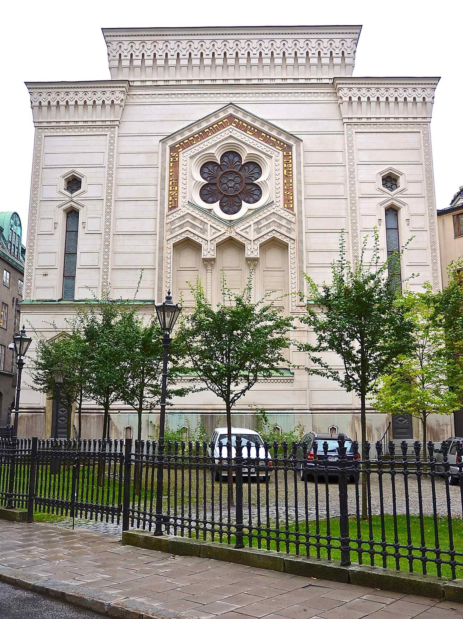 A vertical perspective of the synagogue's exterior, highlighting the intricate details of Fredrik Wilhelm Scholander's Moorish Revival design that made it a listed building in 1991.