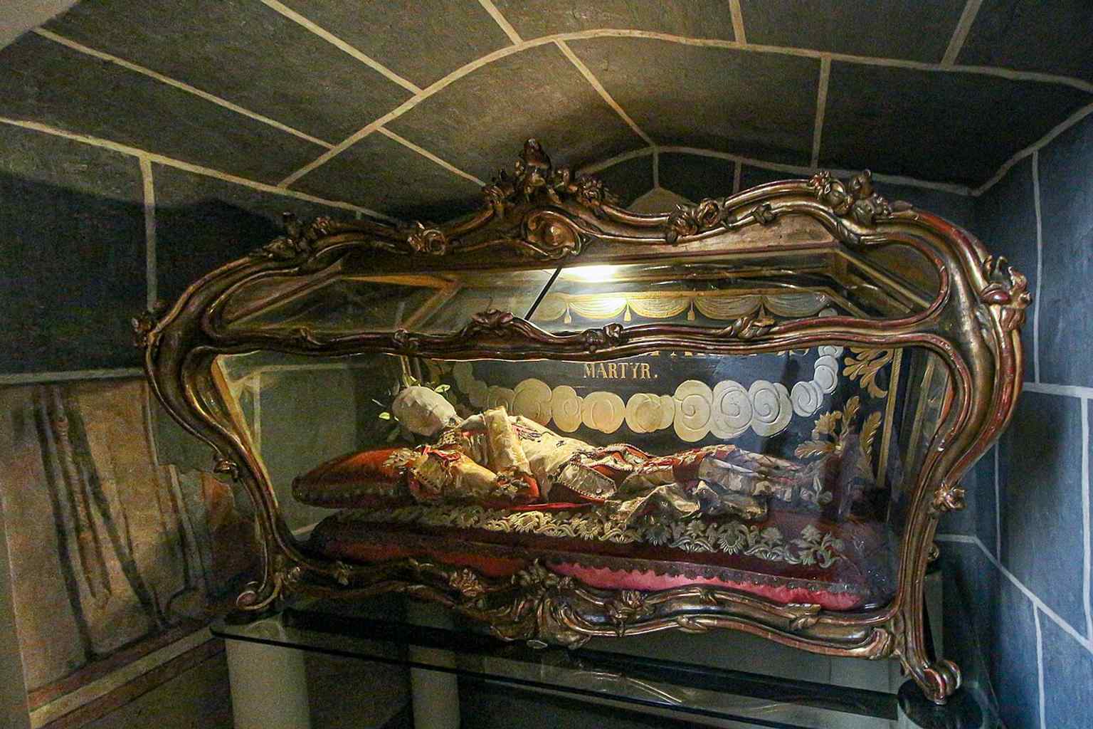 The relic of Saint Reparatus, once kept in the main altar and still highlighting the church’s role as a place of devotion and relic veneration.