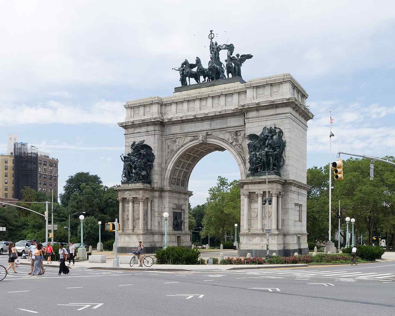 The Pulitzer Fountain undergoing renovation with the statue of Pomona absent, a recurring event in its history due to the original porous limestone basins, which famously deteriorated and were rebuilt multiple times.