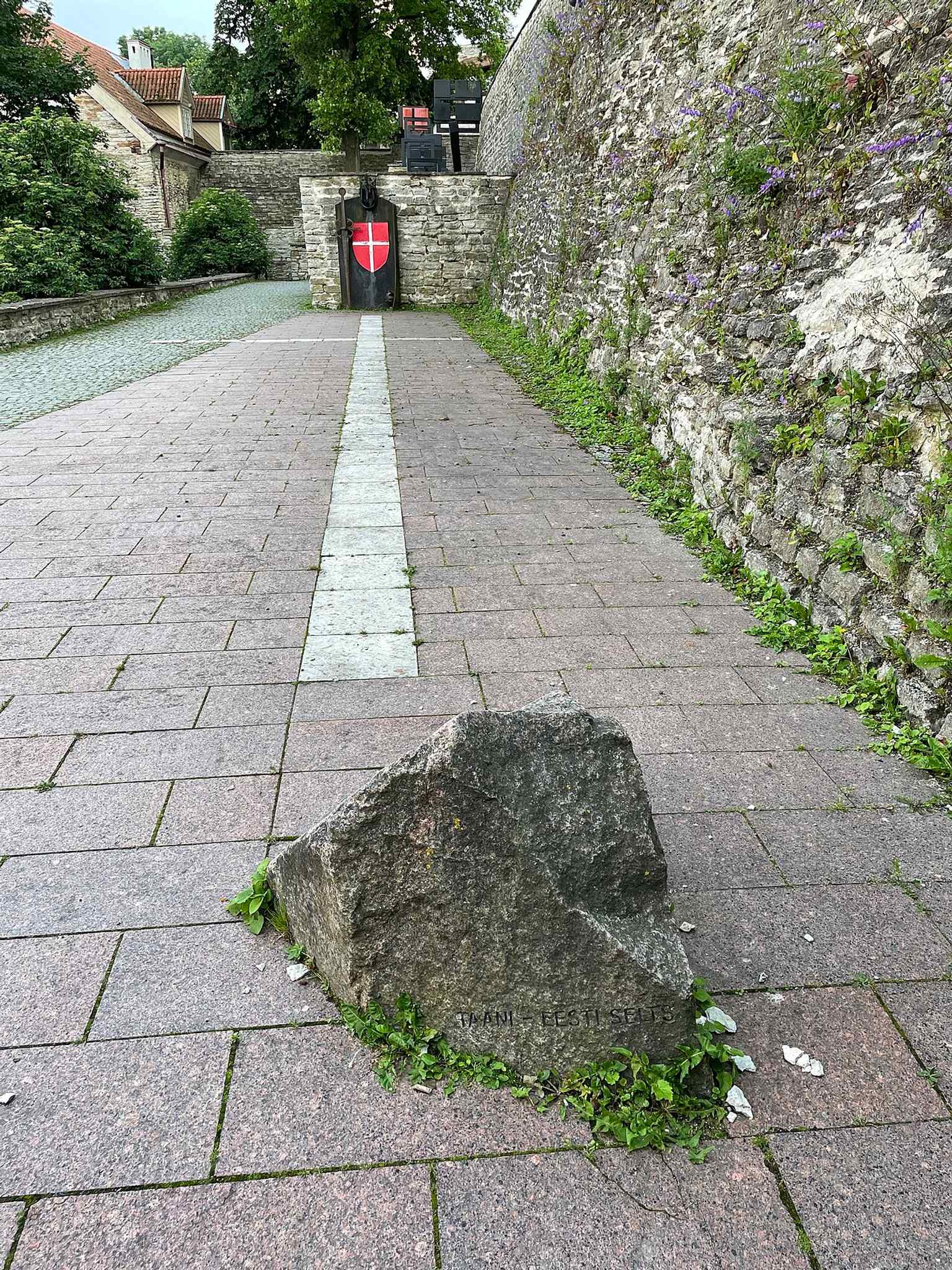The memorial stone in Danish King’s Garden marks the site’s Dannebrog legend and the annual Danish Flag Day celebrations held here on June 15.
