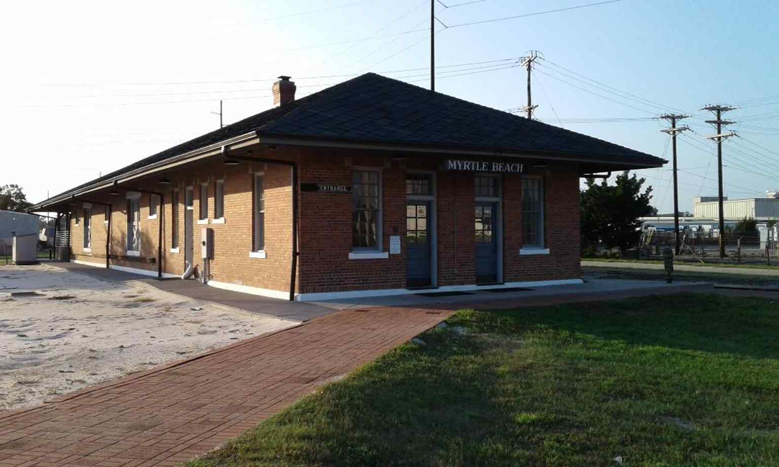 Another angle on the Atlantic Coast Line station, highlighting the preserved railroad building that once handled passenger service to Chadbourn and beyond.