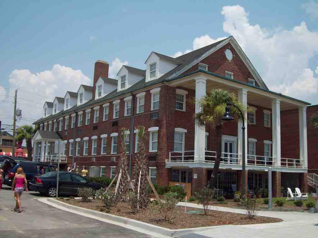 Chesterfield Inn