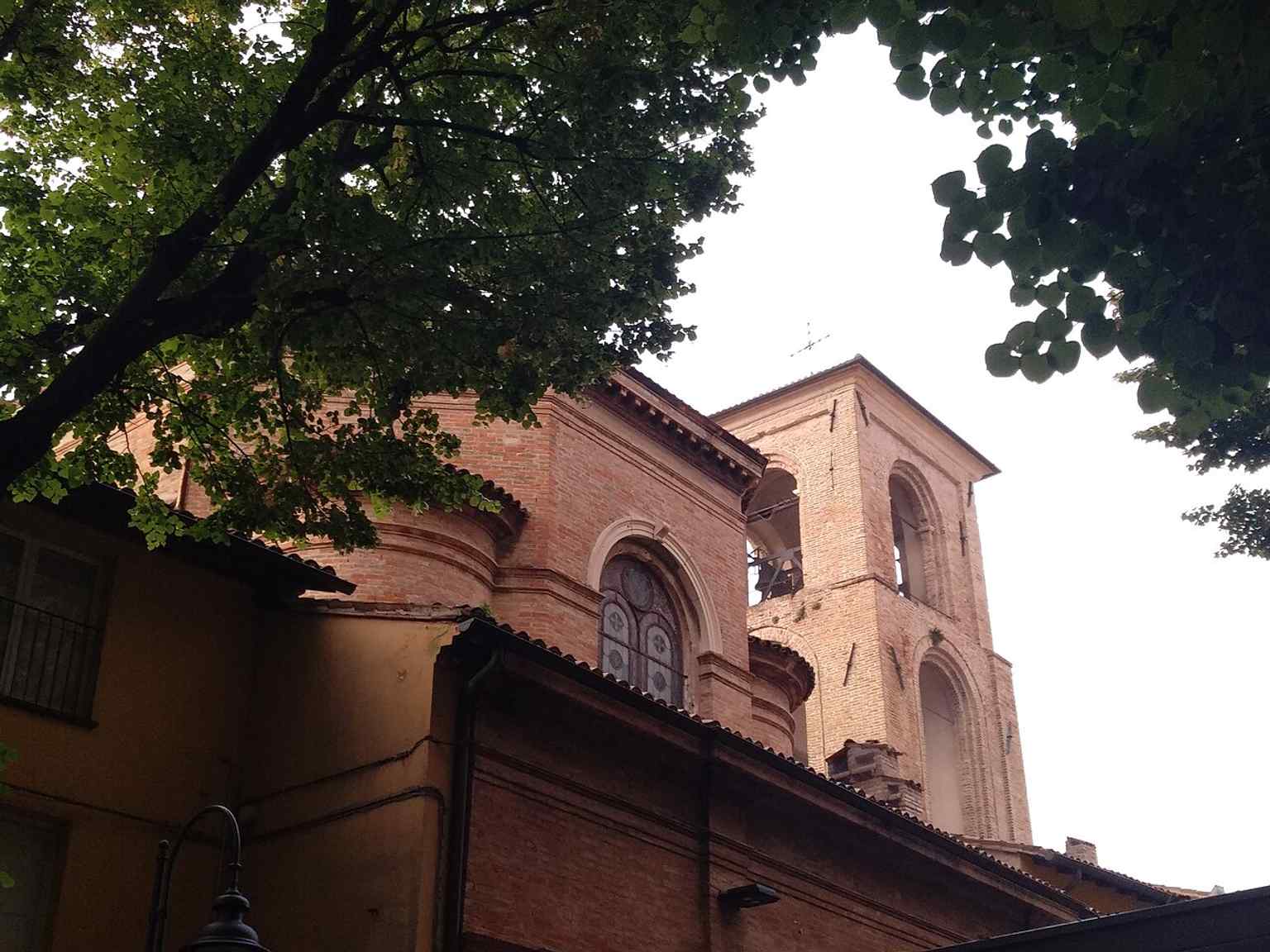 A contemporary exterior view that rounds out the set with a clear modern image of Pesaro’s cathedral in its urban setting.