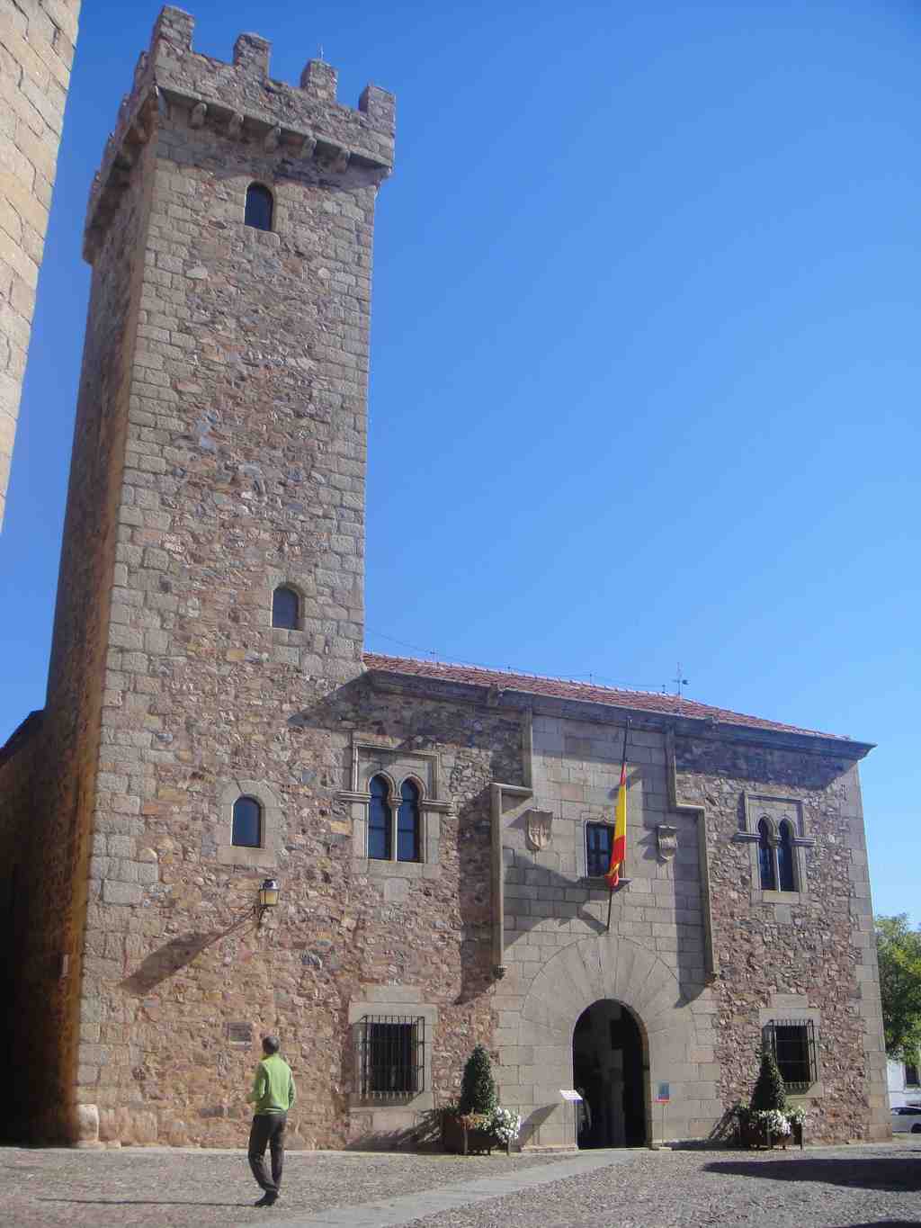 Torre De Las Cigüeñas Palace