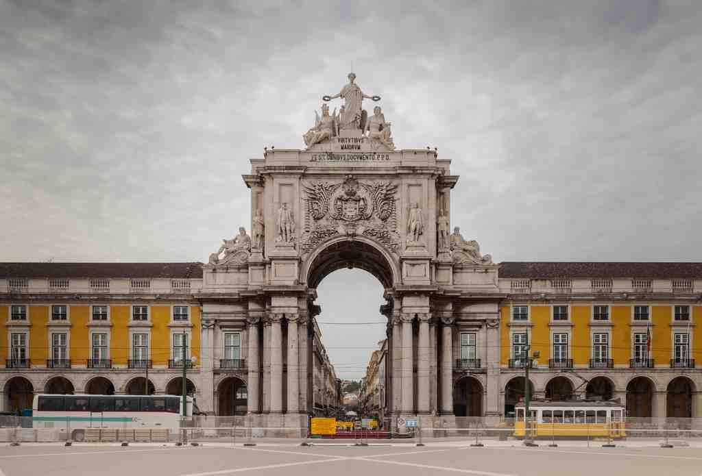 Rua Augusta Arch