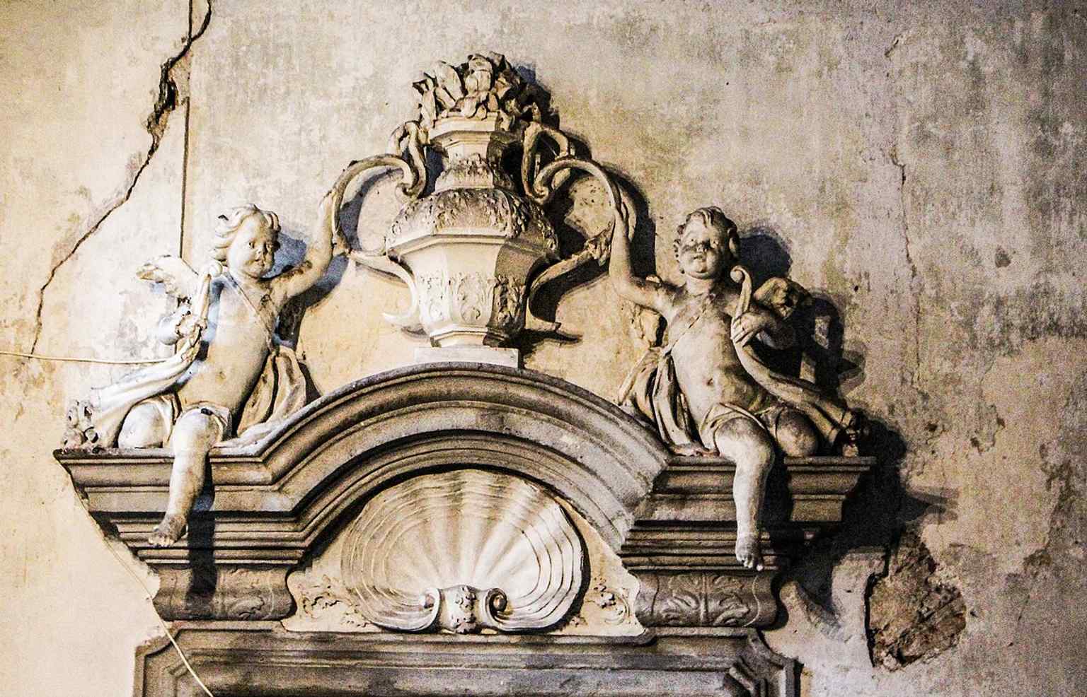 A closer façade detail from the Sackstraße side, where the ornate portal and sculpted stonework mark the representative entrance.