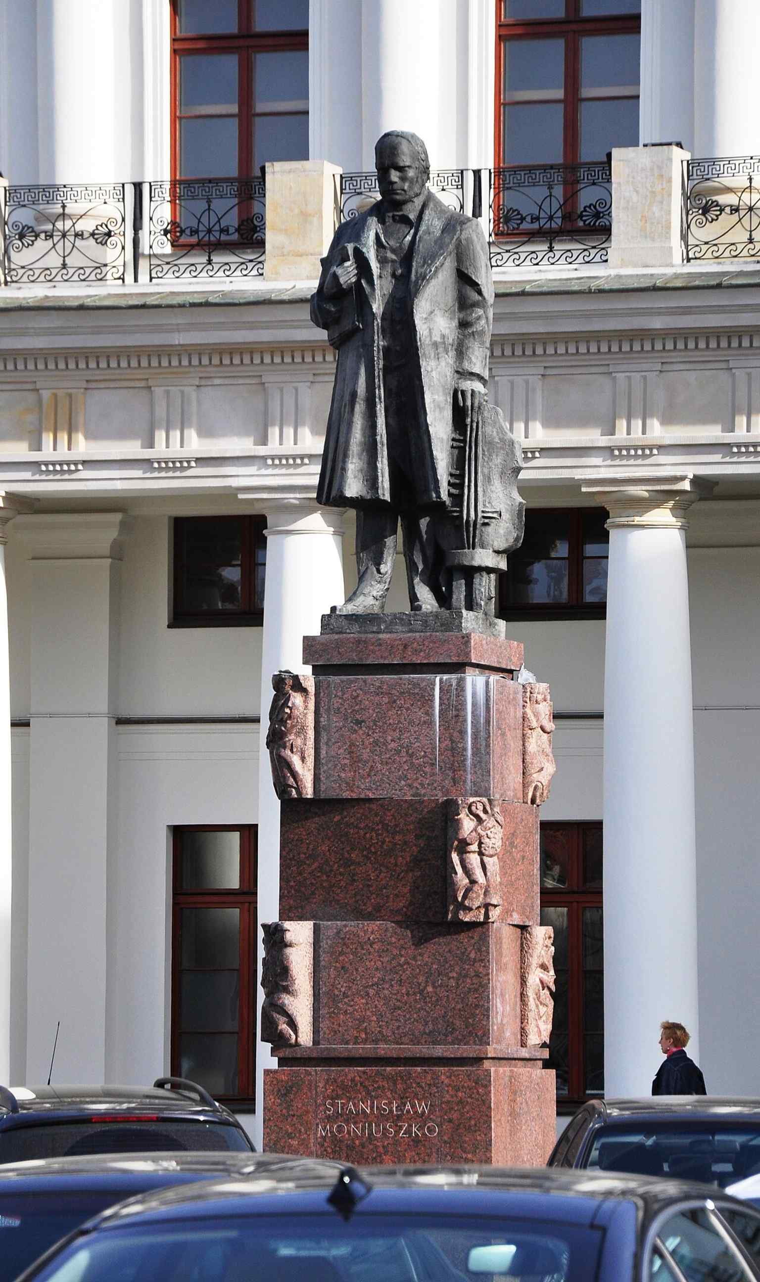 The Bogusławski monument on Theatre Square, honoring the founder linked to the theatre’s national stage tradition.