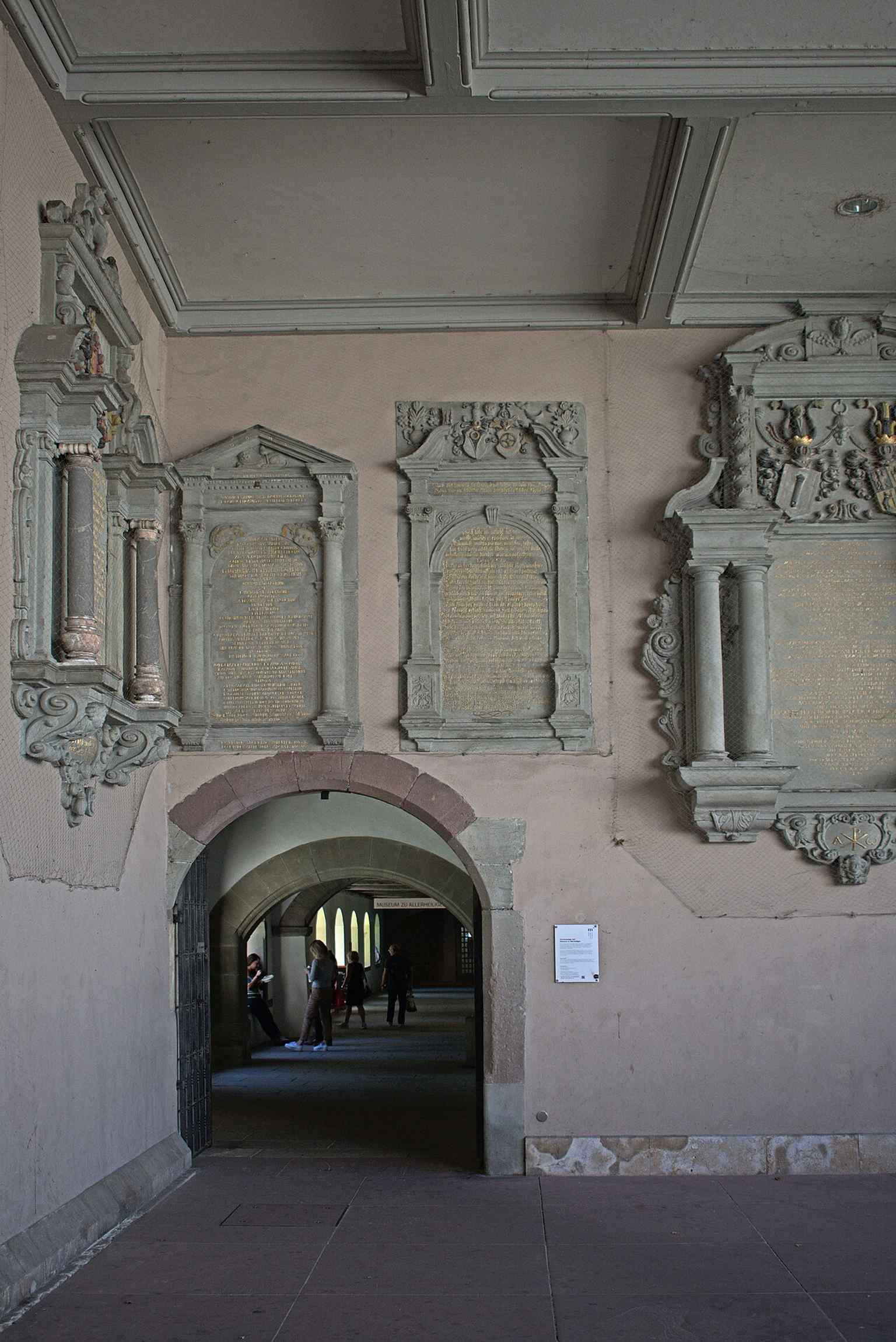 The Münster porch on the west side, linked to the 12th-century rebuilding after the original five-aisled plan was abandoned.
