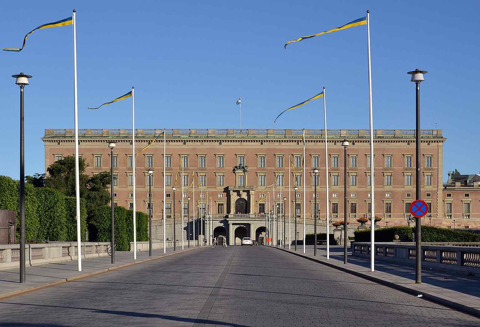 A strong overall exterior view of the Royal Palace, useful for introducing Sweden’s official royal residence in central Stockholm.