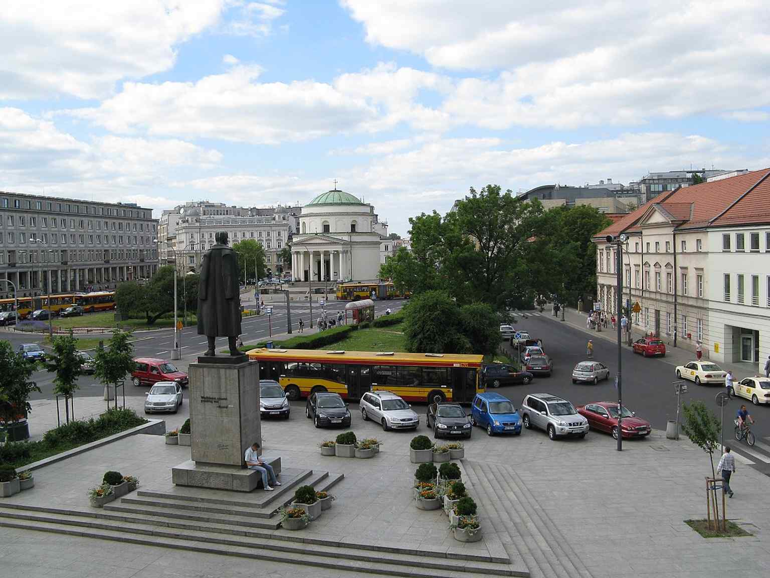 St. Alexander Church today, rebuilt after wartime destruction and still the square’s most recognizable landmark.