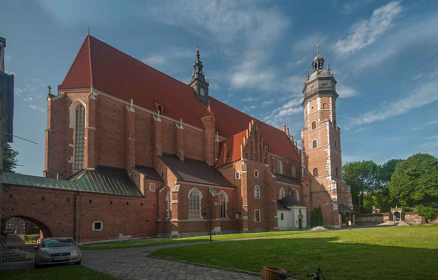 The monastery complex beside the church, a reminder that Corpus Christi was planned as a monastic church with its own cloistered community.