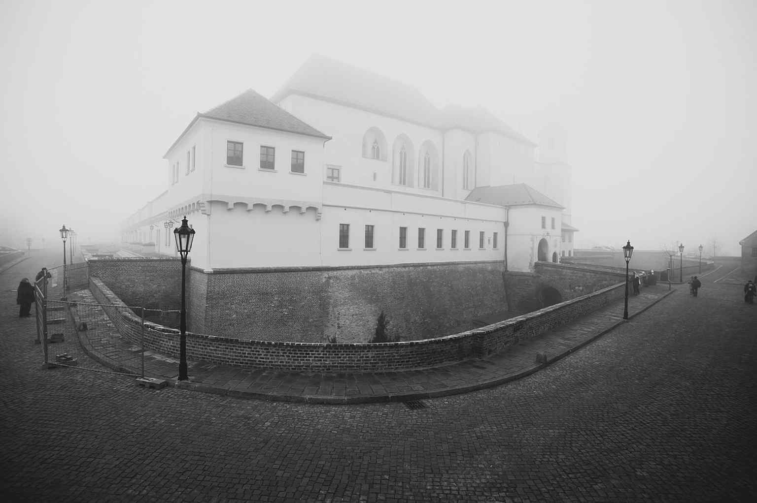The castle seen from outside in a clear modern panorama, ideal for introducing Špilberk as both a castle and a fortress.