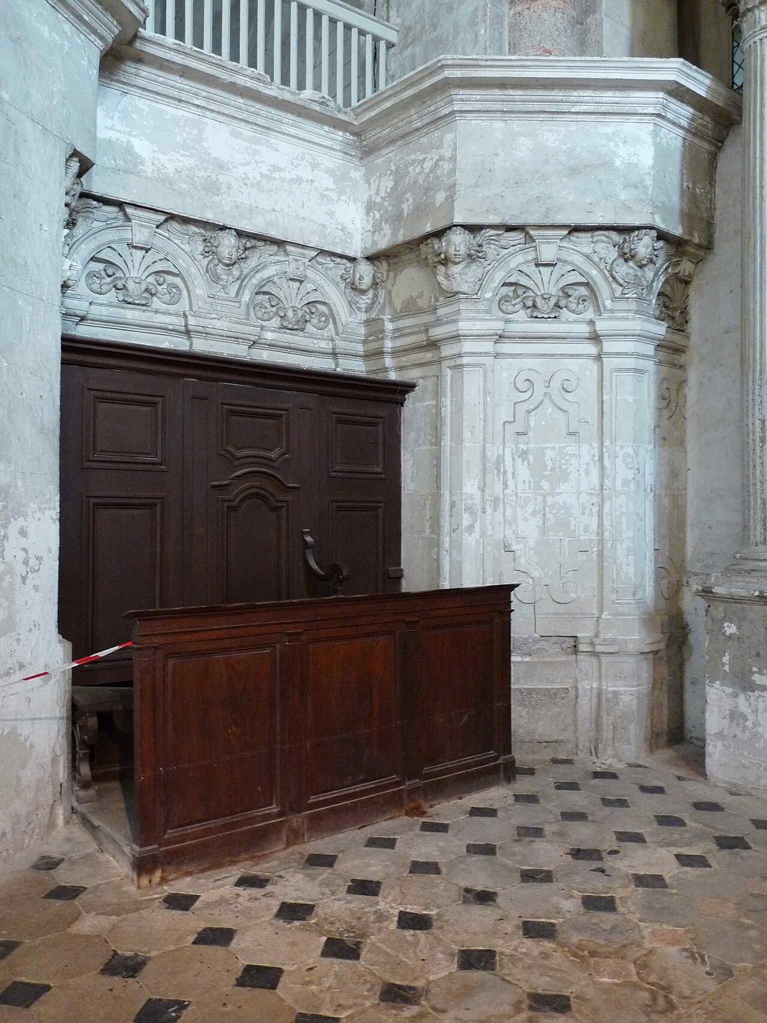 These wooden stalls within the abbatial church hint at the structured monastic life, where nuns gathered for daily prayers and contemplation.