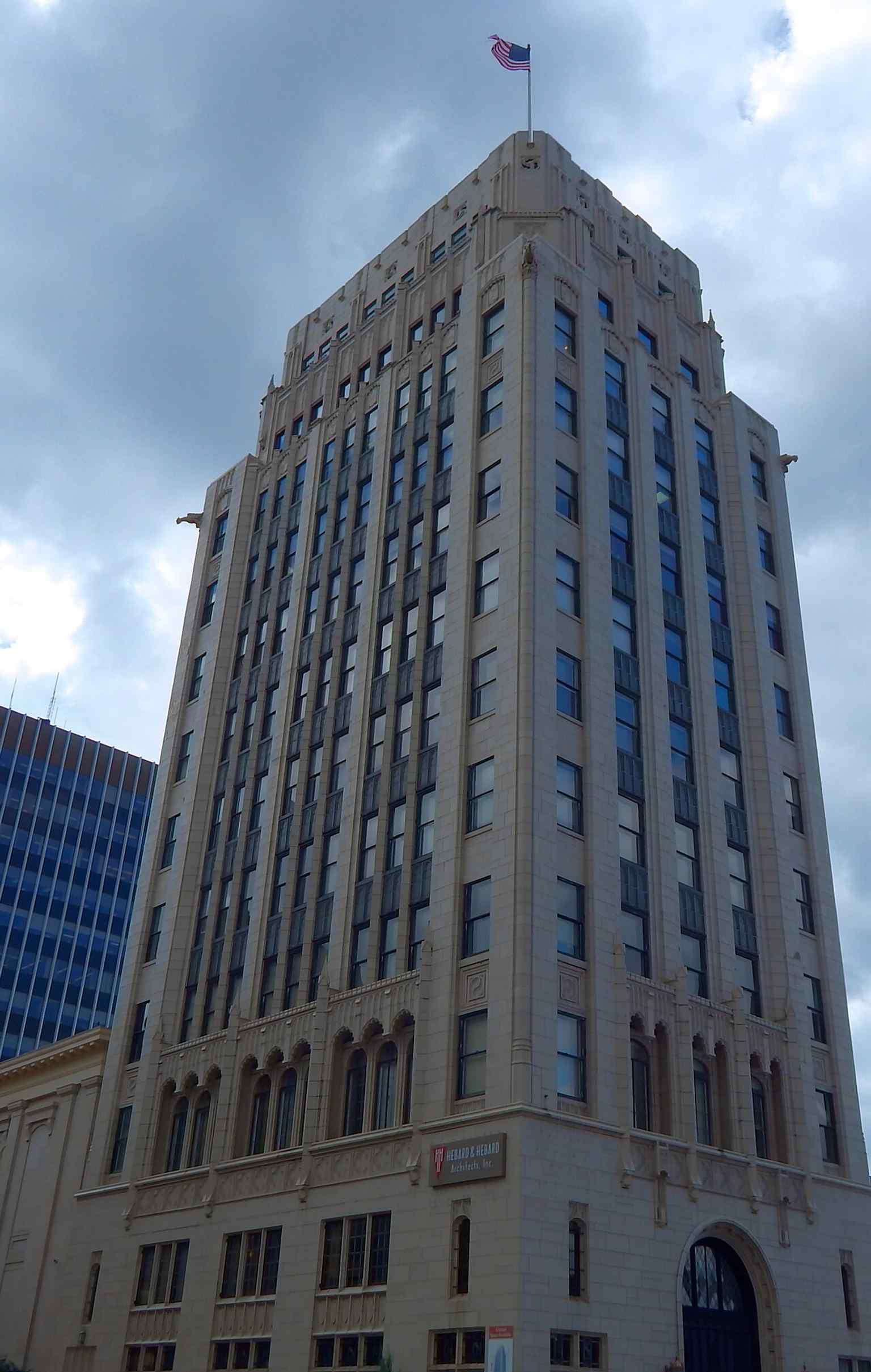 A clear view of South Bend’s historic twelve-story Tower Building, the city’s former tallest building and a rare Skyscraper Gothic landmark.