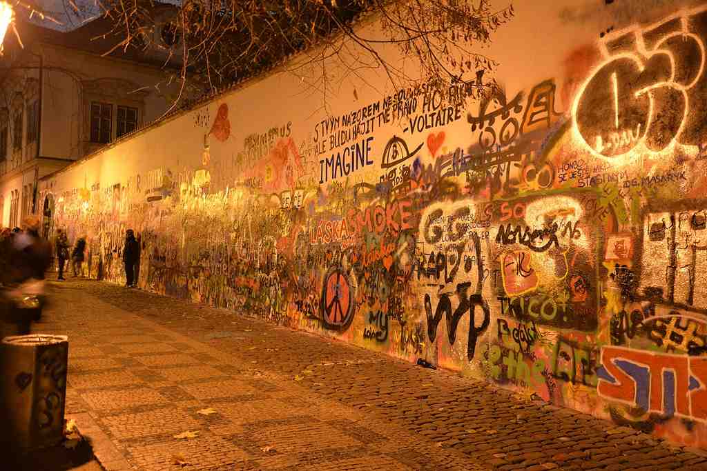 Lennon Wall