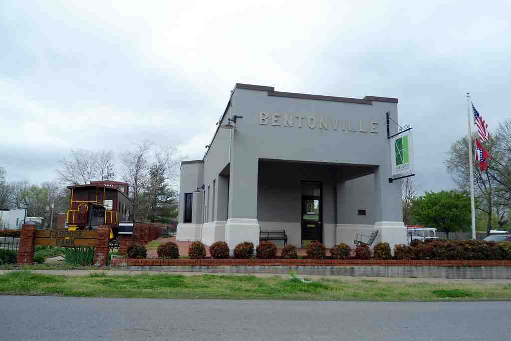 Bentonville station