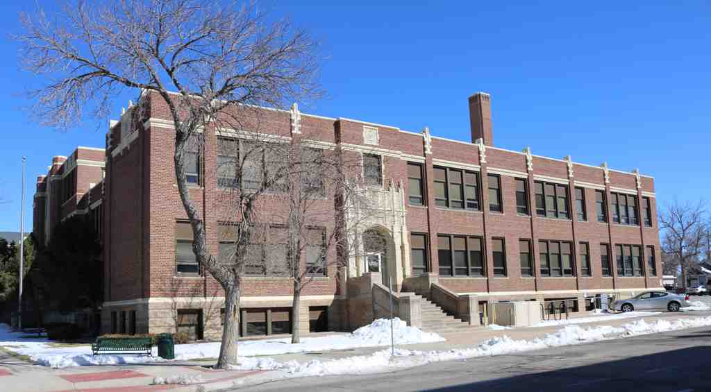 Lulu McCormick Junior High School