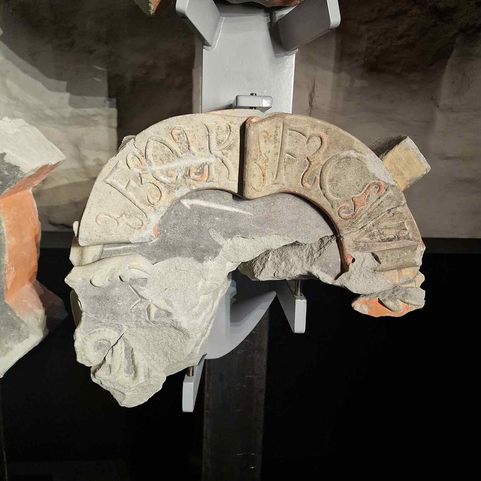 A close look at the coloured keystones with monks’ coats of arms, echoing the 16th-century predecessor library.