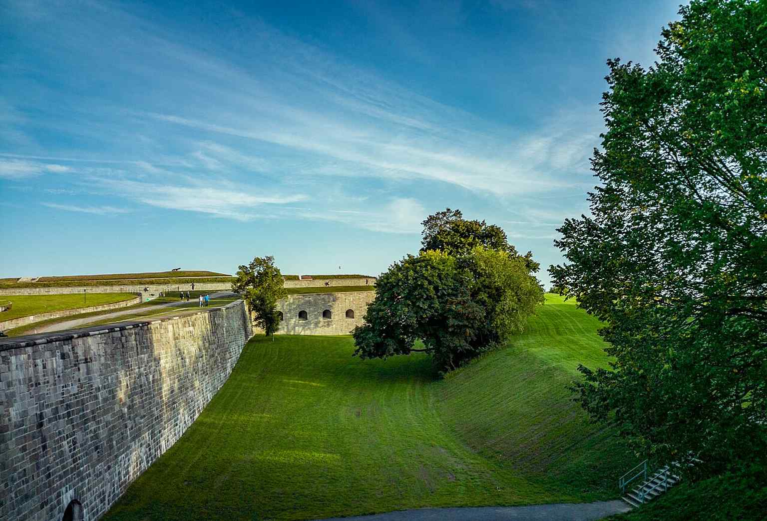 A clear exterior of the fortifications in the city, useful for showing how the walls still define the edge of Old Quebec.