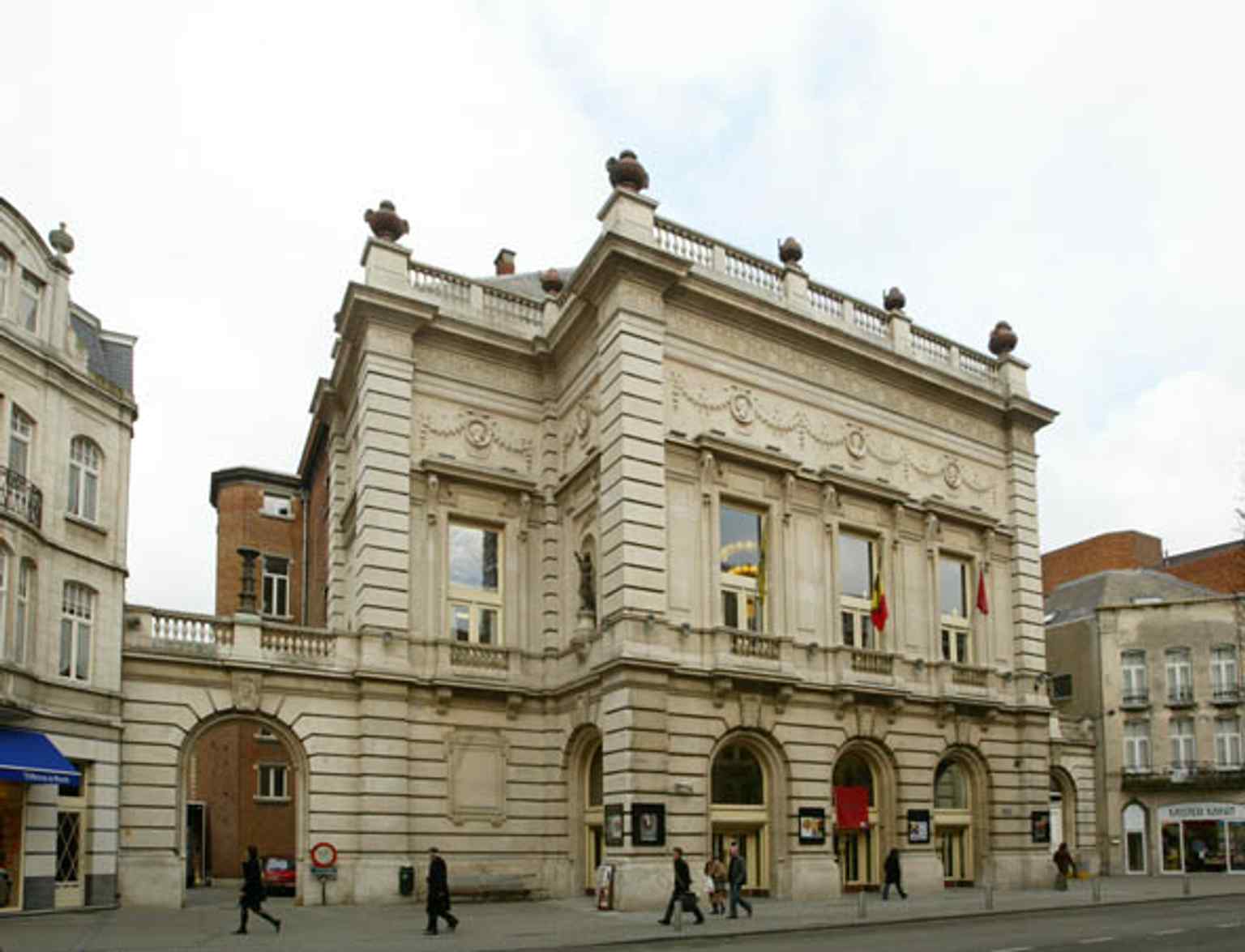 A clear street view of Stadsschouwburg Leuven on Bondgenotenlaan, useful for showing its present-day monumental façade and city setting.
