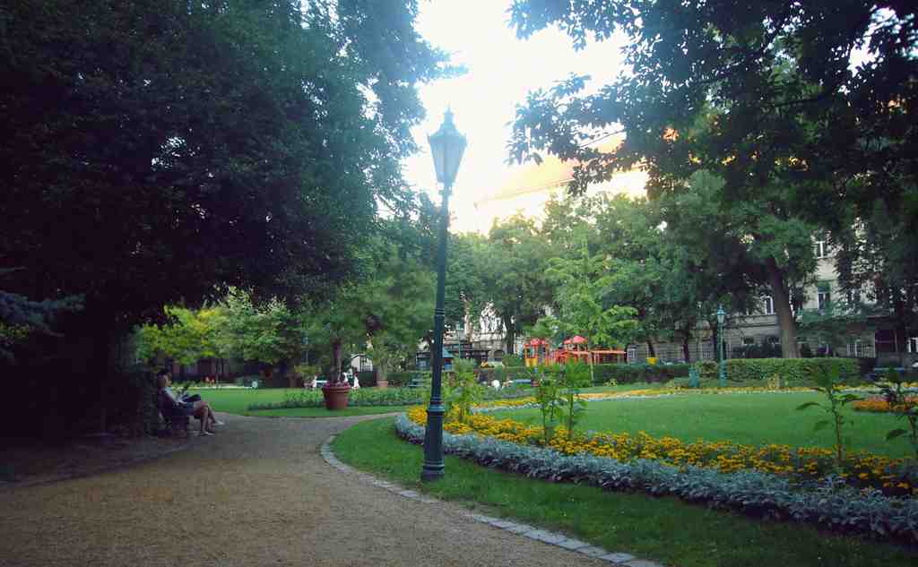 Károlyi Garden