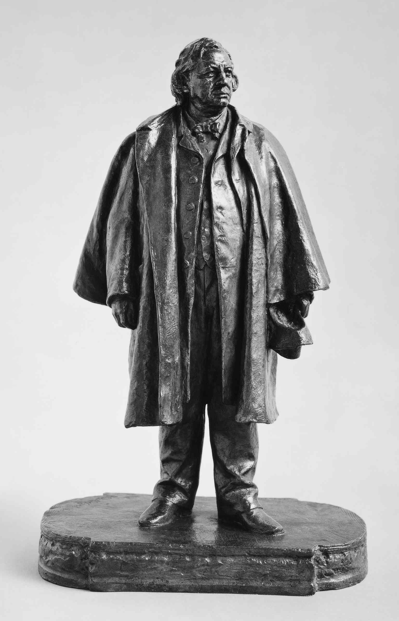 A historical image of the monument from its dedication year, 1891, when it was widely acclaimed as one of the finest public monuments in the country.