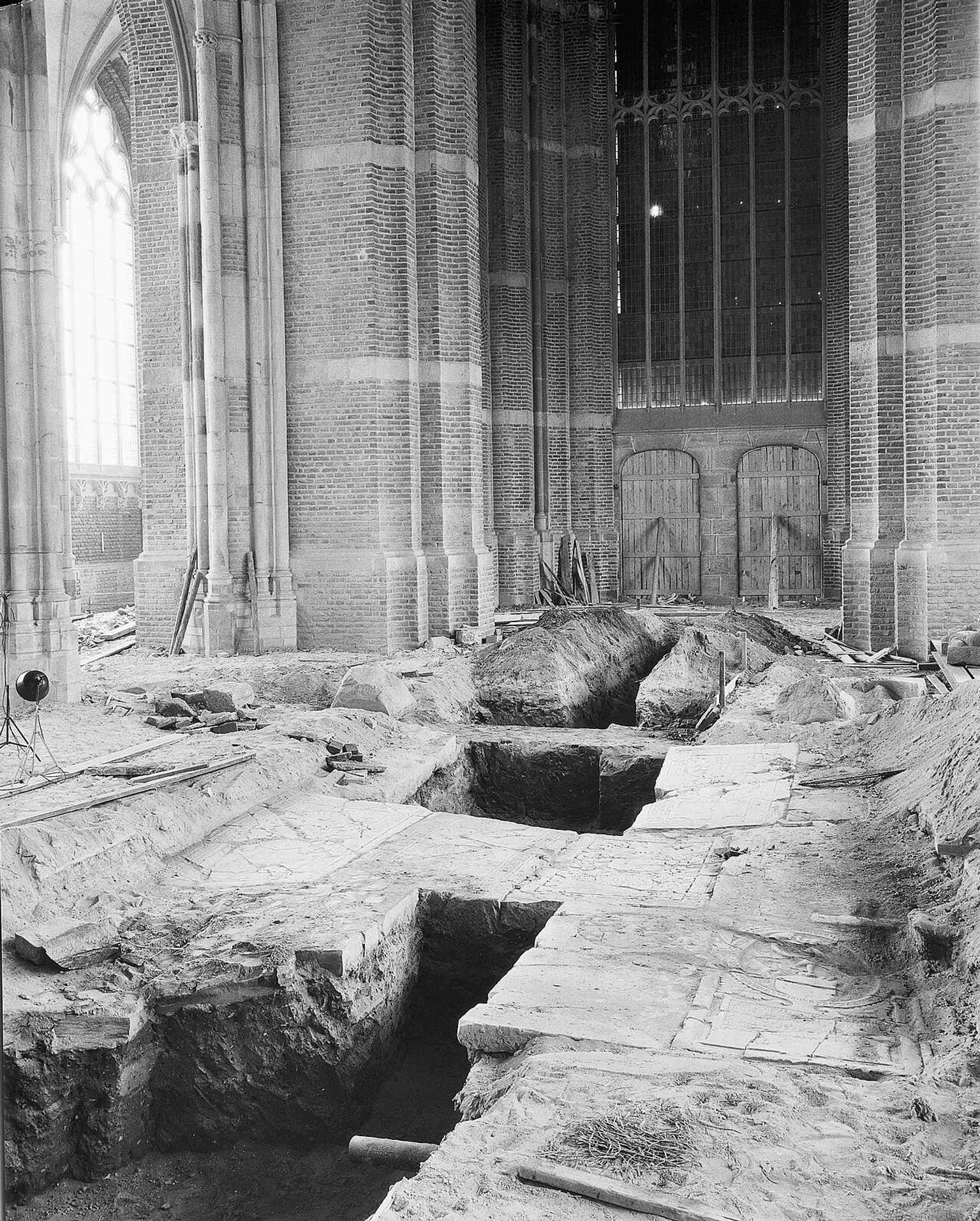 Exposed gravestones inside the church show the buried layers of Arnhem’s past beneath the medieval floor.