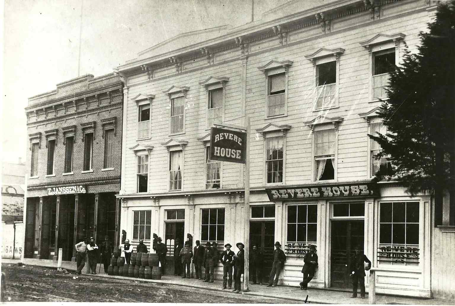 A historic glimpse of the E. Janssen Building in 1912, operating as a commercial hardware hub in early Eureka.