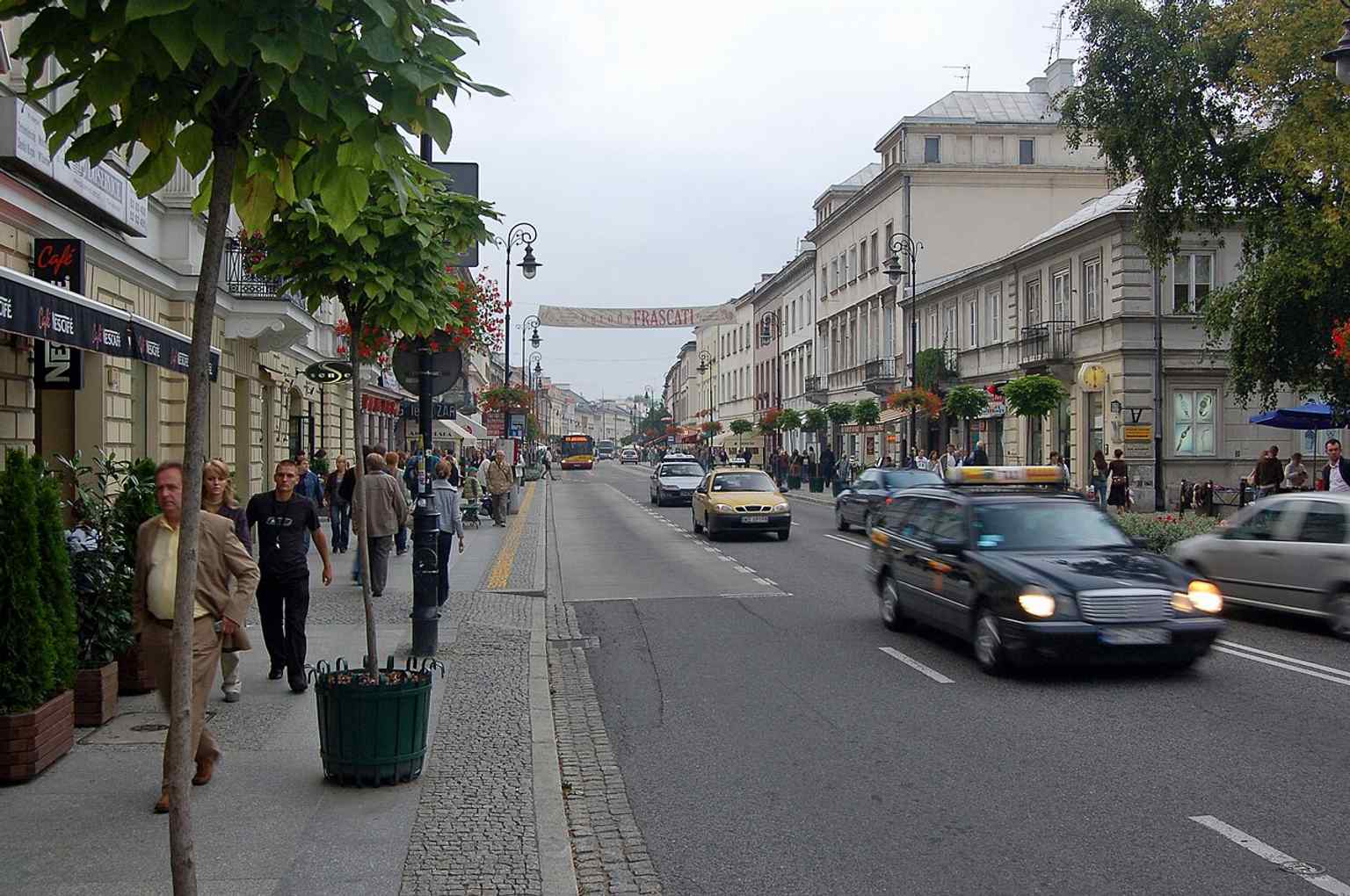 Another 2006 street view that helps show the long, classic-looking perspective of Nowy Świat, the historic continuation of Krakowskie Przedmieście.