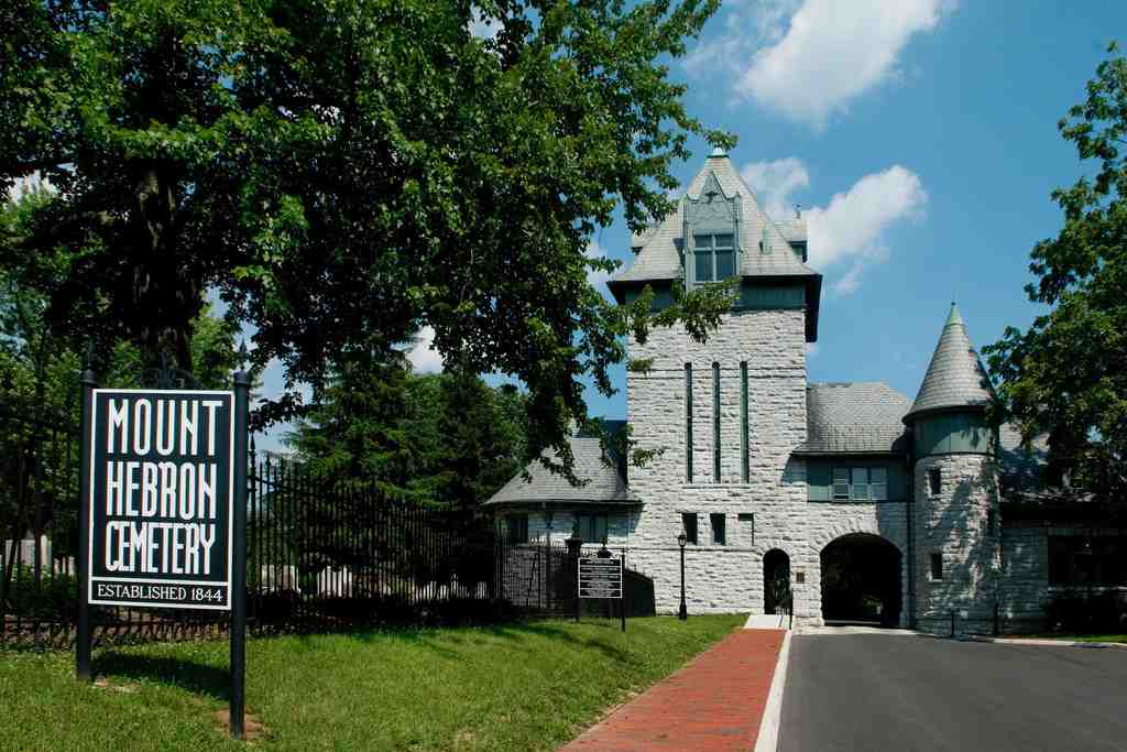 Mount Hebron Cemetery and Gatehouse