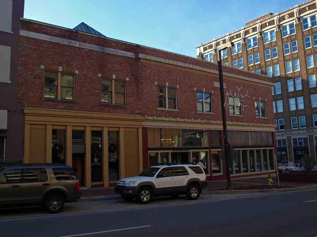 W. T. Hutchens Building