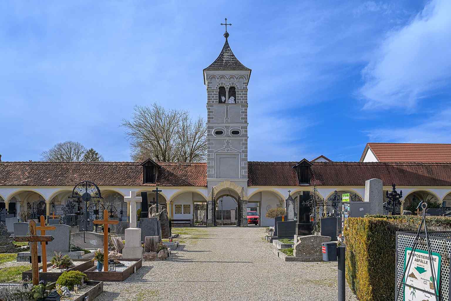 The main portal and tower at Tabor Cemetery, the historic entrance linked to the 1584 completion of the oldest section.