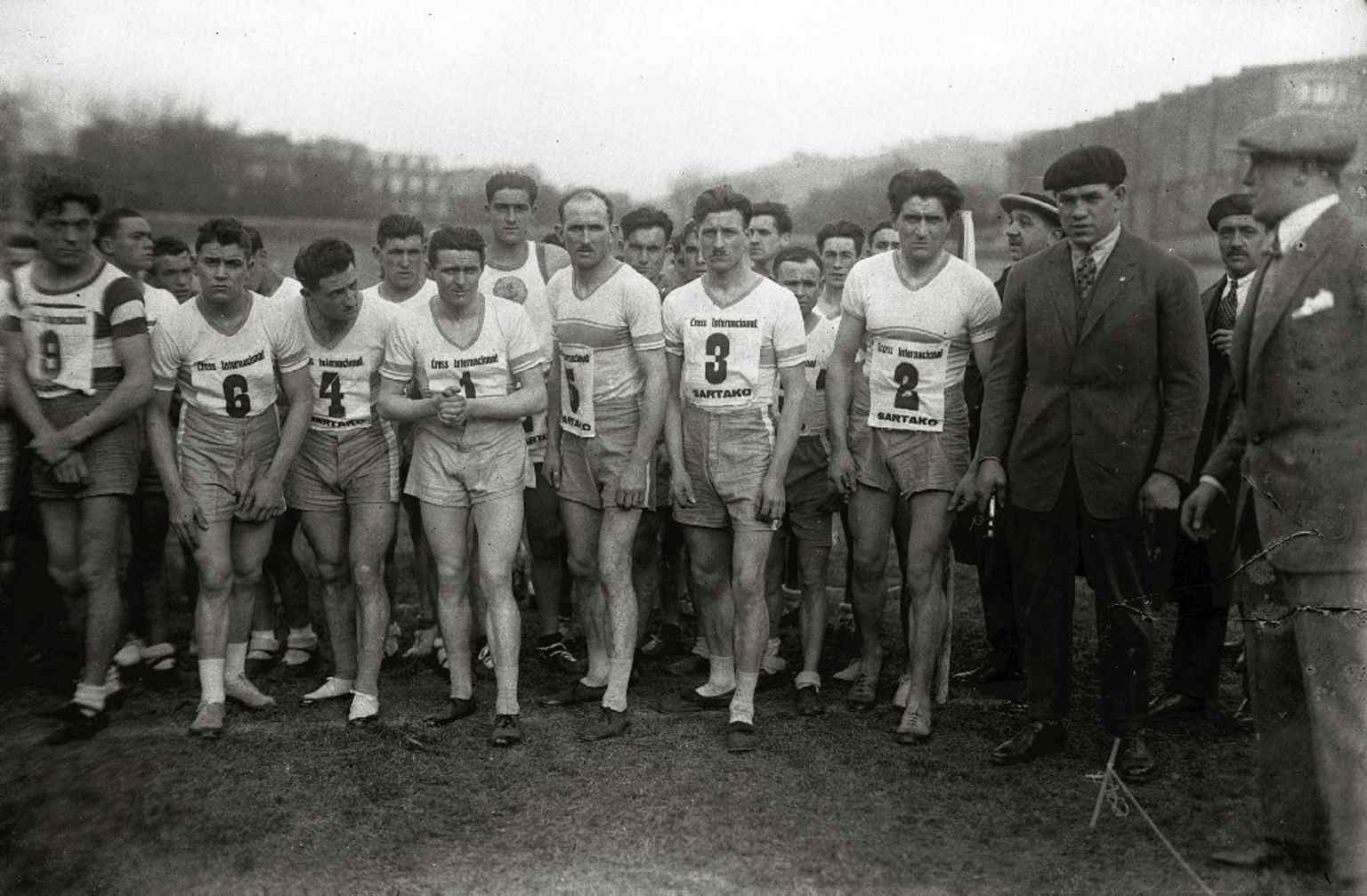 Paulino Uzcudun at Atocha in 1925, evidence that the stadium was also used for major sporting spectacles beyond football.