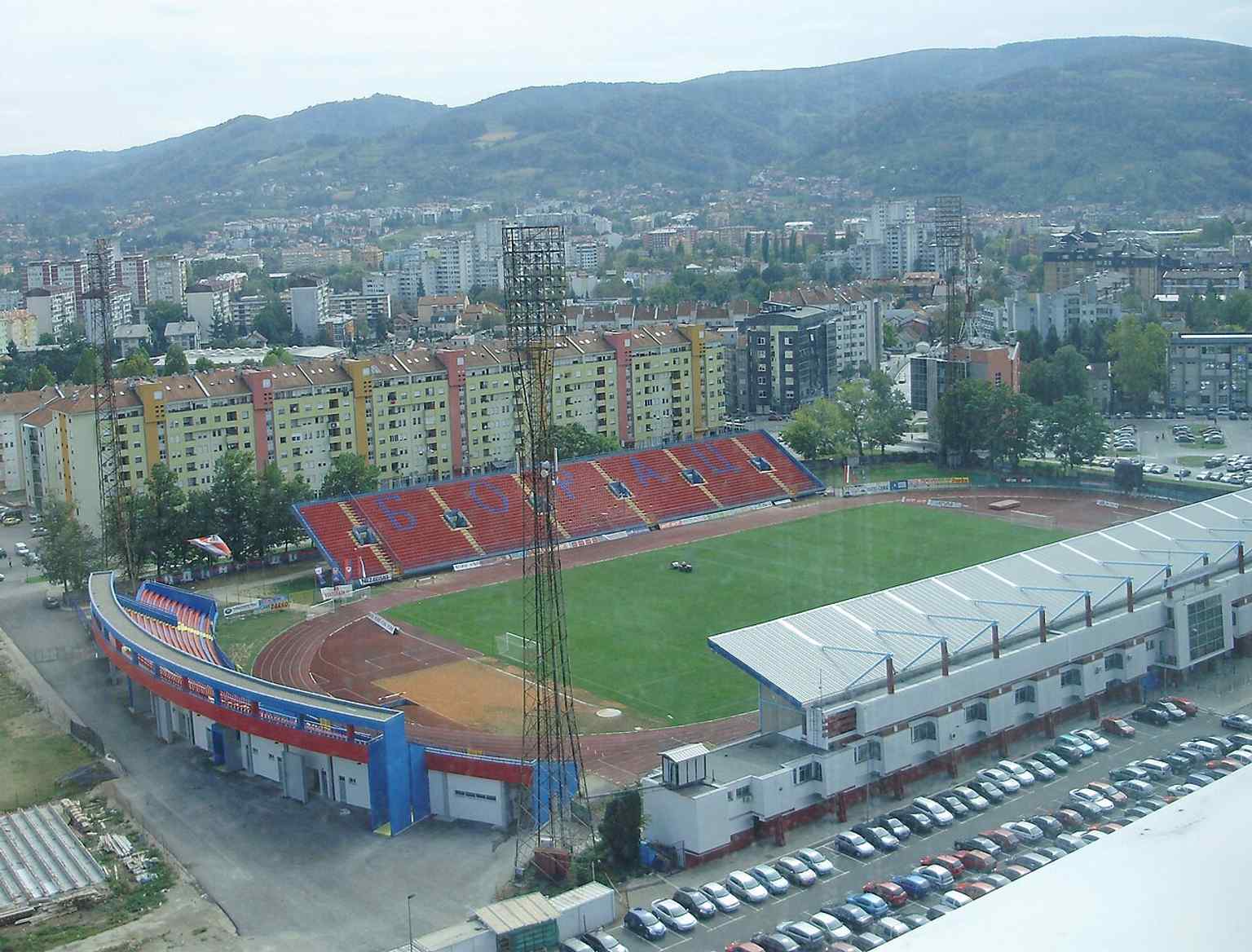 This image from September 2012 captures the stadium shortly after the completion of the north stand, contributing to its modern capacity of 9,730 seats.