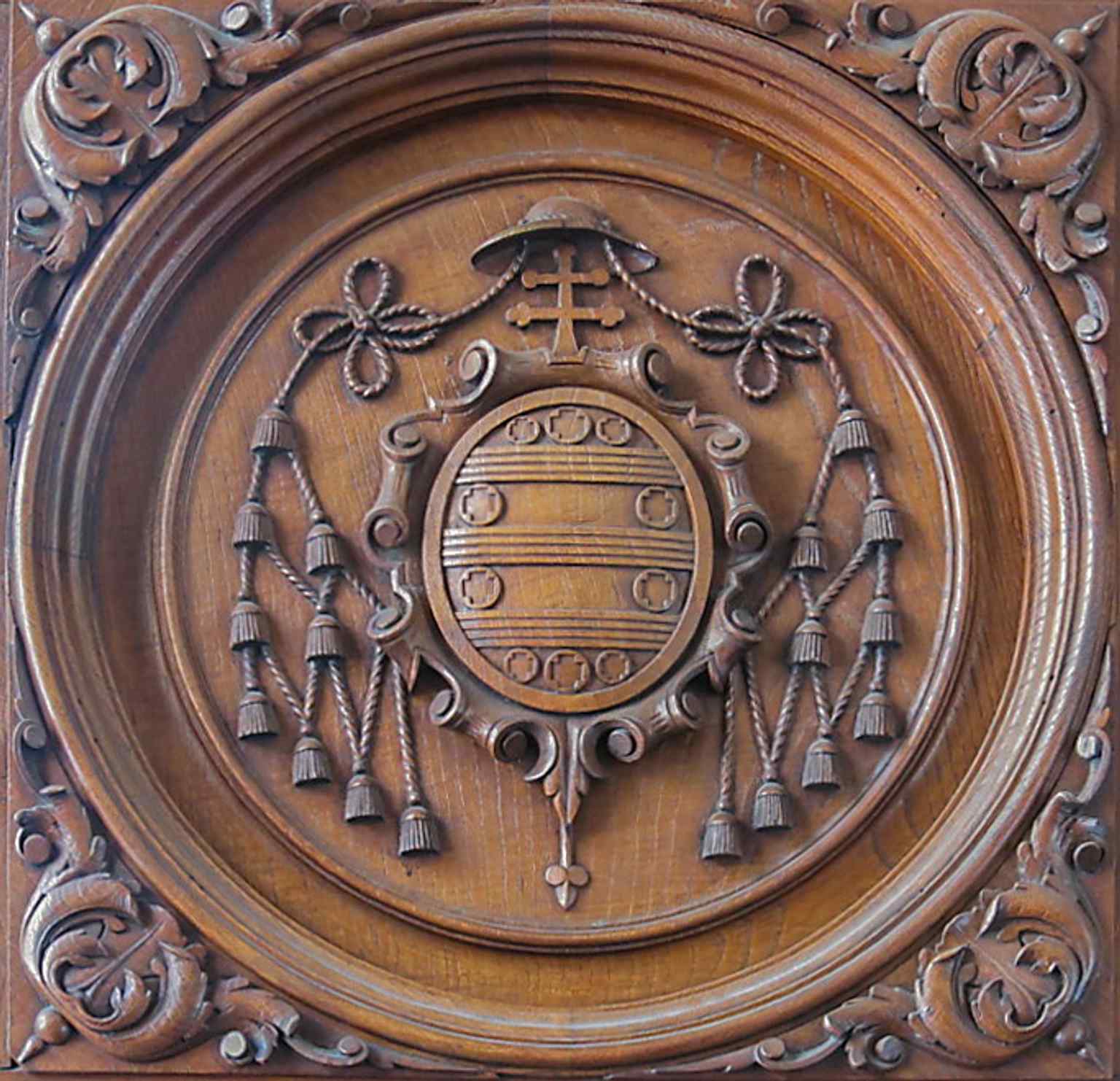 The university’s official coat of arms, based on the arms of its founder Fernando Valdés Salas.