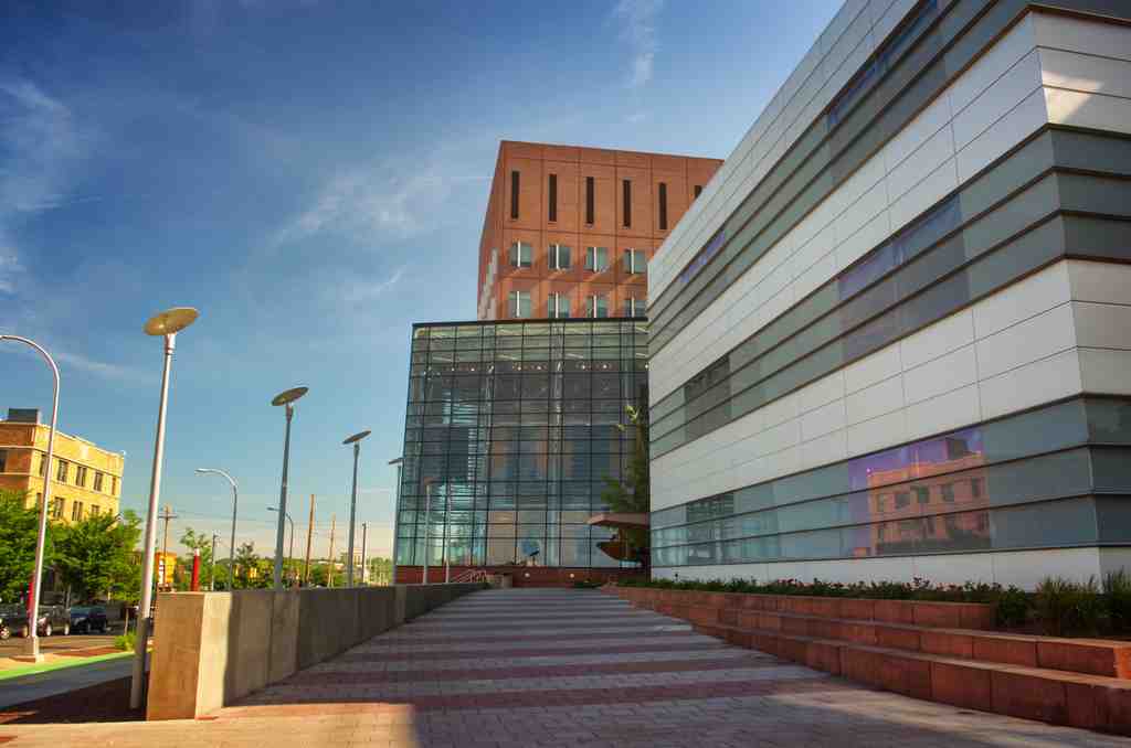 Martin J. Whitman School of Management