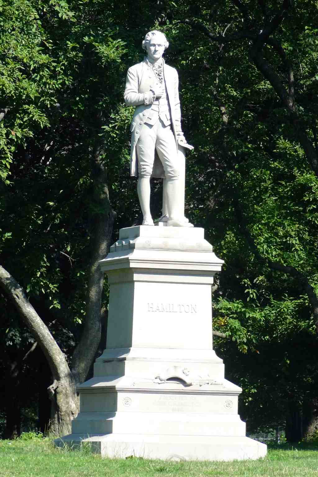 Statue of Alexander Hamilton
