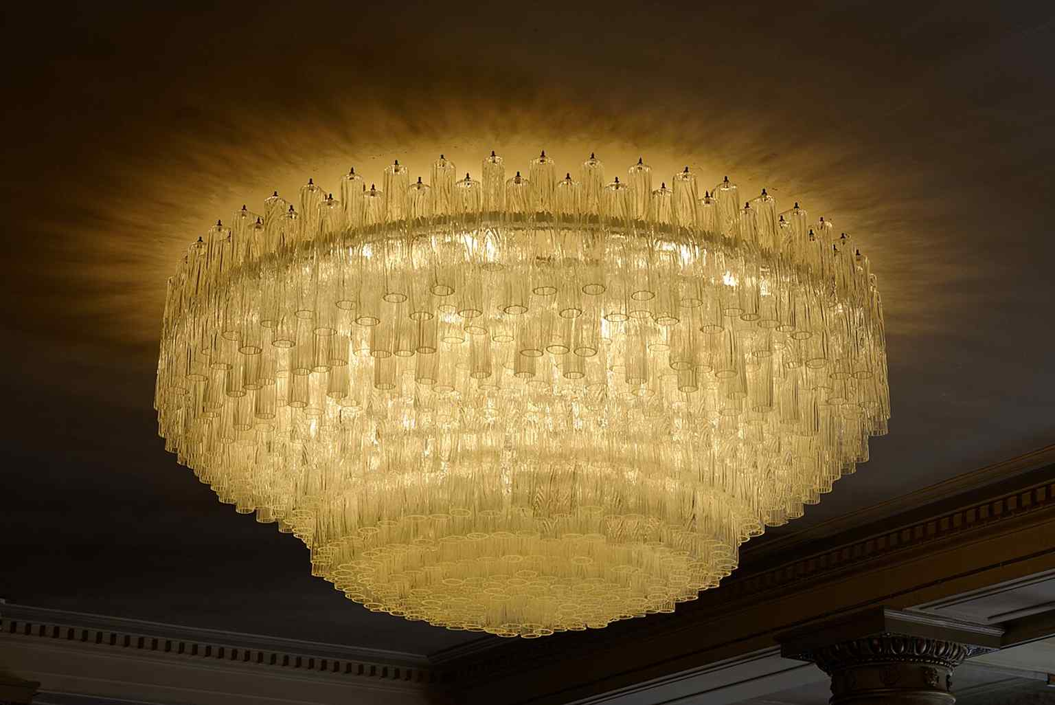 This monumental Murano crystal chandelier from 1900 graces the vestibule of the Grand Théâtre de Dijon, whose interior was modelled after Italian opera houses.