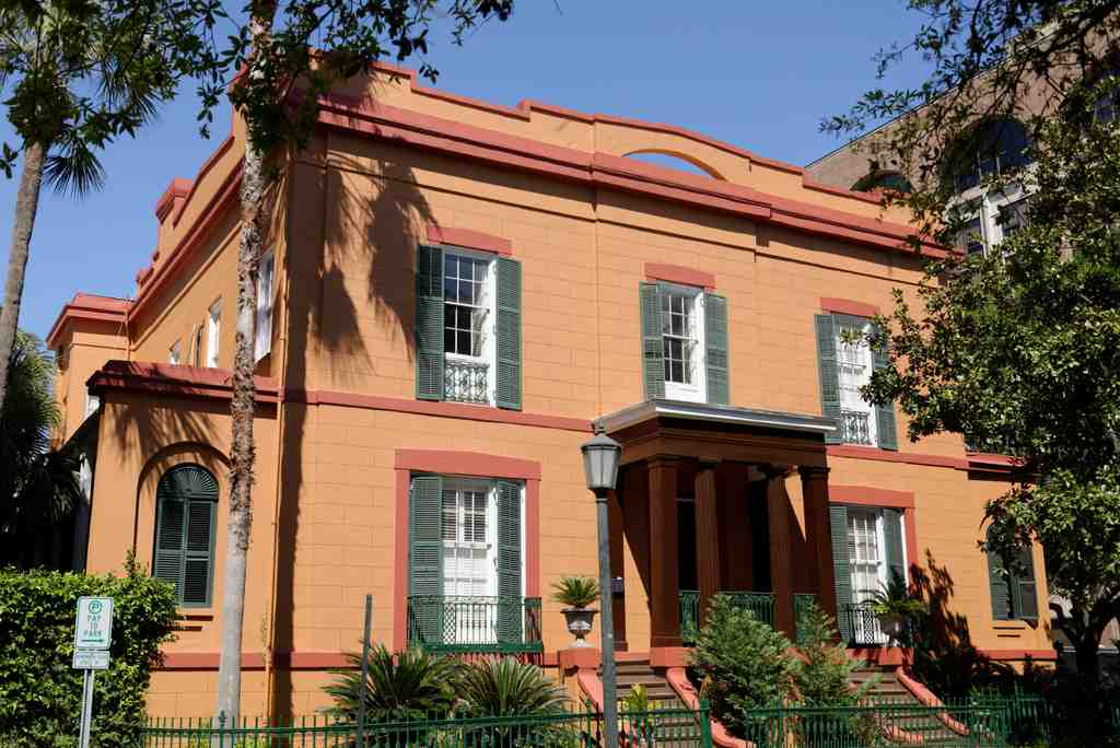 The Old Sorrel-Weed House Museum & Tours