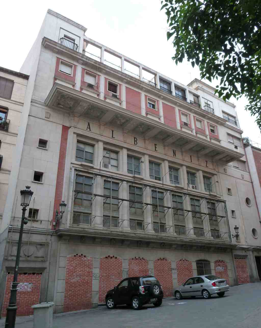 Albéniz Theatre