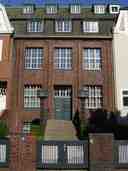 Warburg Haus, Hamburg