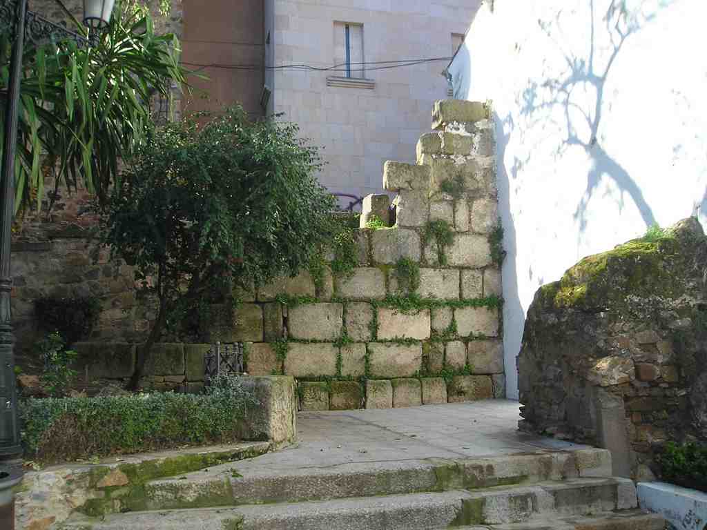 Puerta de Coria
