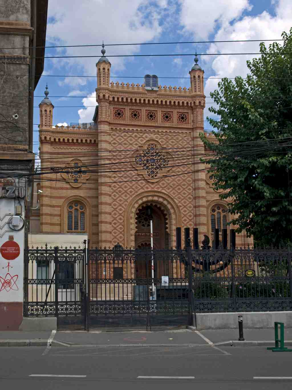 The "Choral" Temple