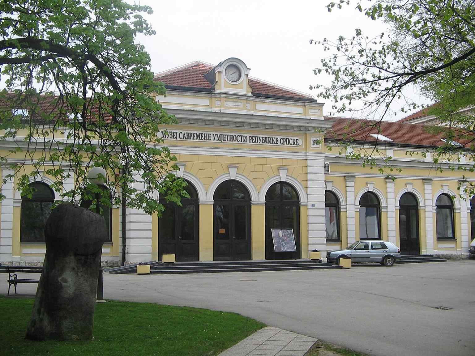 Observe the Museum of Contemporary Art of the Republic of Srpska, which received its current name by a government decision on February 10, 2004.
